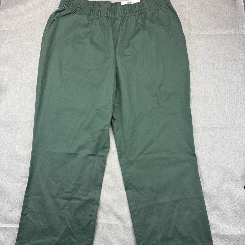 On 34th Women's Trendy Plus Size Pull-On Chino Pants - Picture 3 of 8